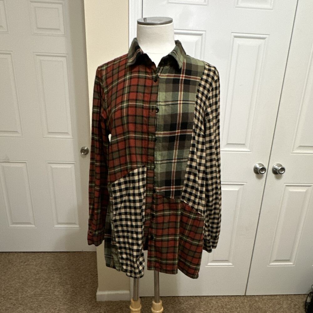 Coldwater Creek Women's M Multicolor Plaid Flannel Long Sleeve Button-Up Shirt